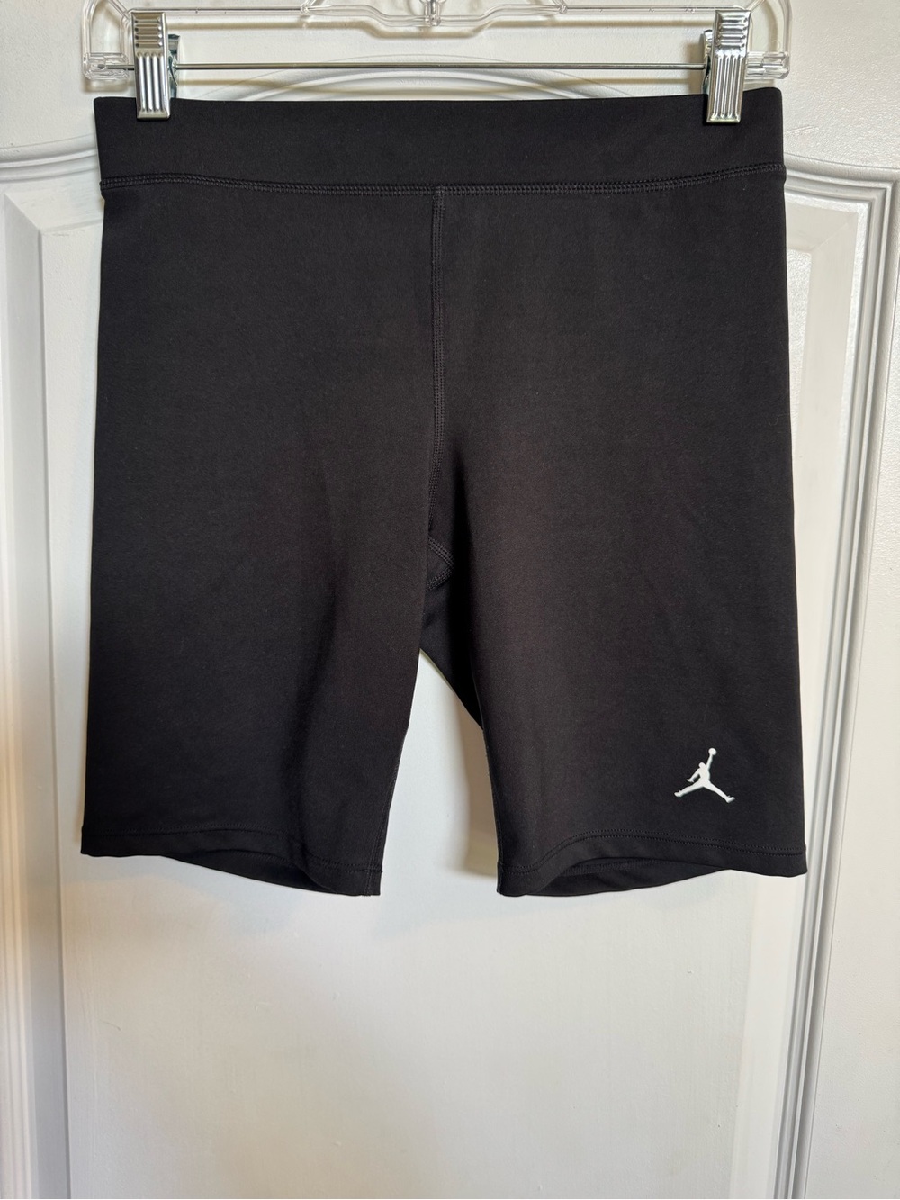 Jordan Bike Shorts Tight Fit White Jumpman Logo | sporty minimalist street gym
